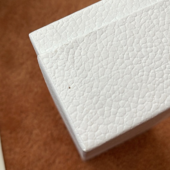 DIOR boxes one with case and one without - Picture 11 of 16